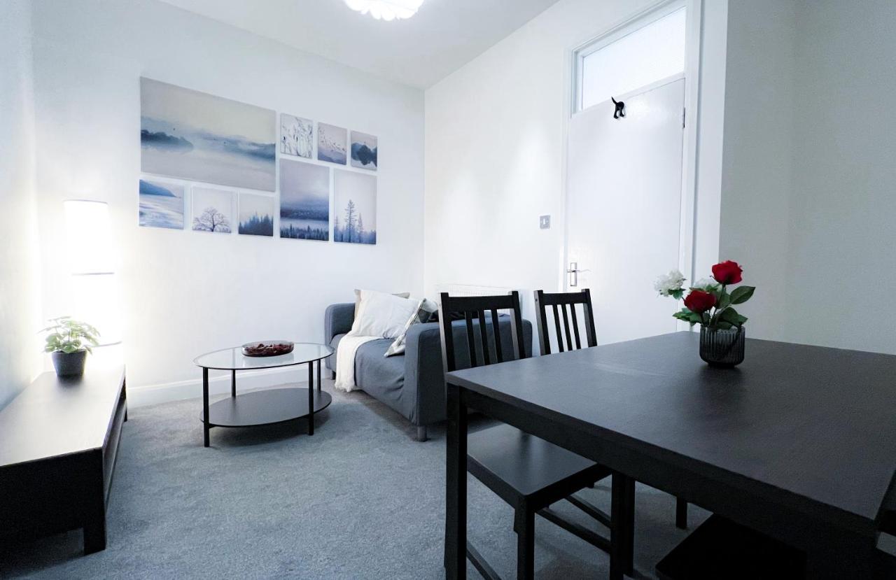 Apartament Stylish 3 Bed Flat With Garden Londyn Zewnętrze zdjęcie